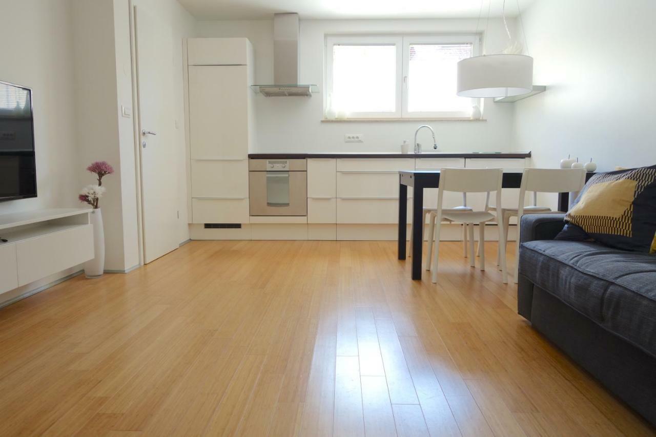Sensei apartment Ljubljana Buitenkant foto